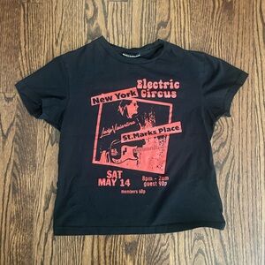 Brandy Melville graphic tee